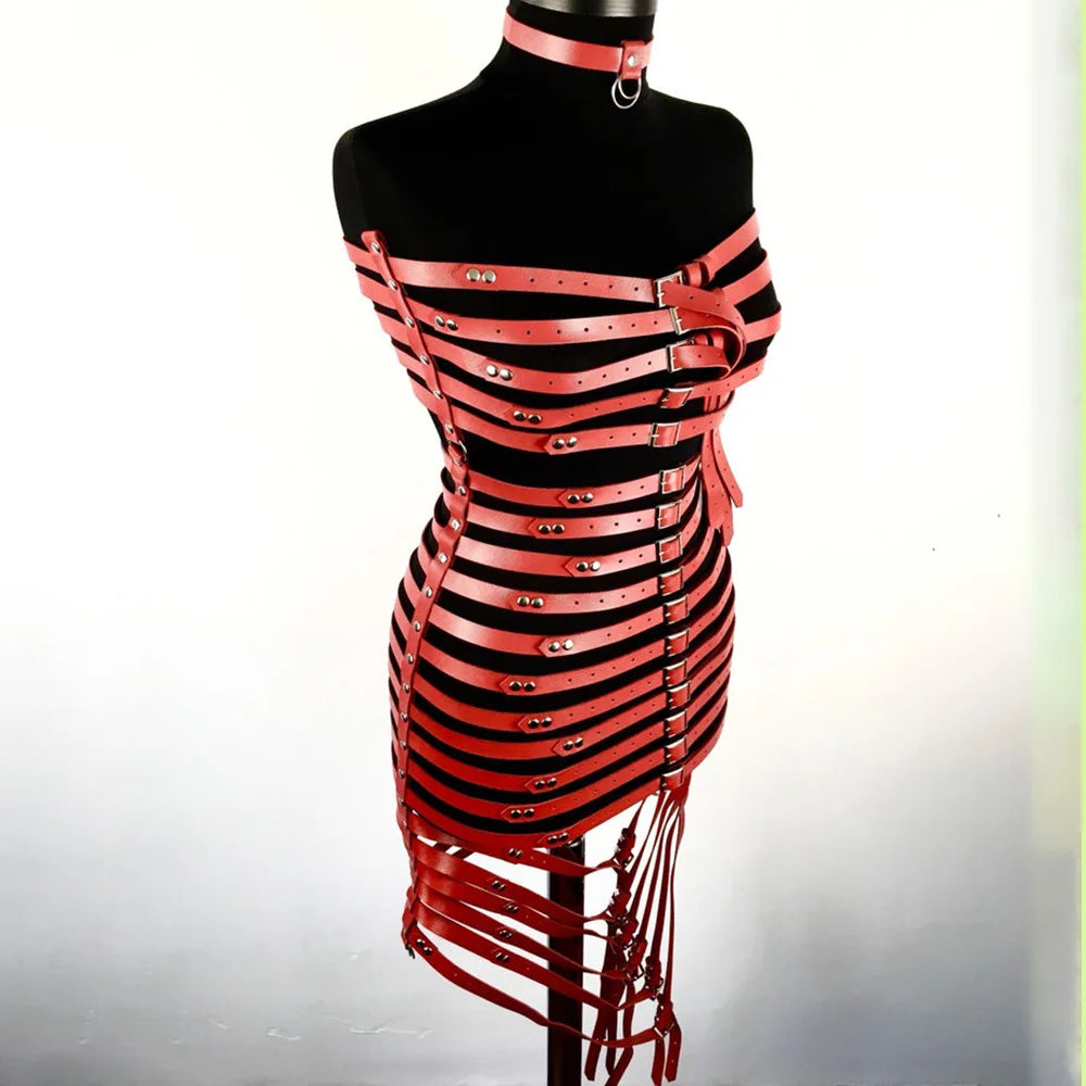 Sexy Harness Ketten BH Gürtel Frauen Lack und Leder Kleid Bdsm Bondage Dessous