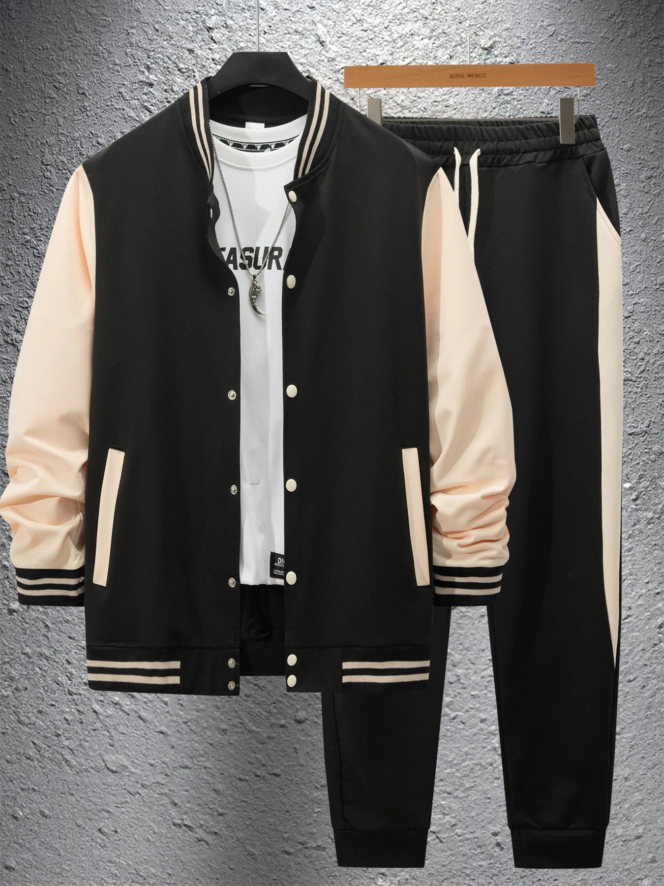 Vintage-Streetwear im Baseball-Stil im Herbst und Winter, farblich passende Patchwork-Jacke für Herren und konische Hose als trendige Kombi