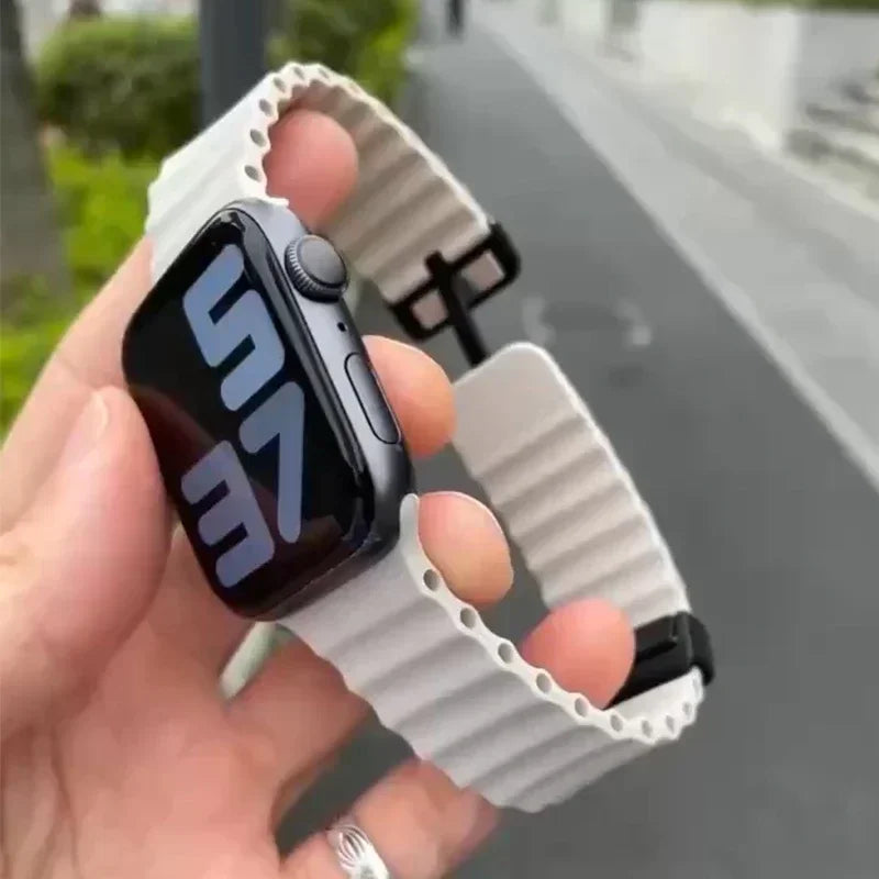 Sport Armband für Apple Watch Series 9 8 7 6 5 4 3 SE Ultra Magnetisch Silikon