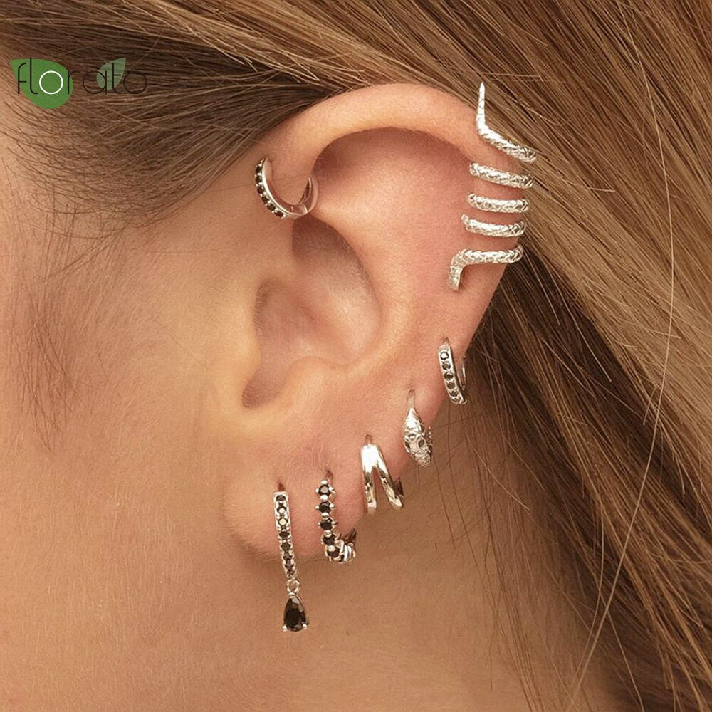 1 Paar Creolen aus 925 sterling Silber Schwarz Ohrringe Zirkonia Ohrstecker