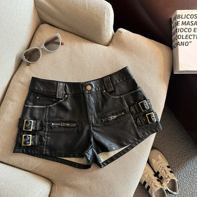 Damen Bermuda Shorts Hotpants Kurze Hose PU Leder Trendy Pants Clubwear