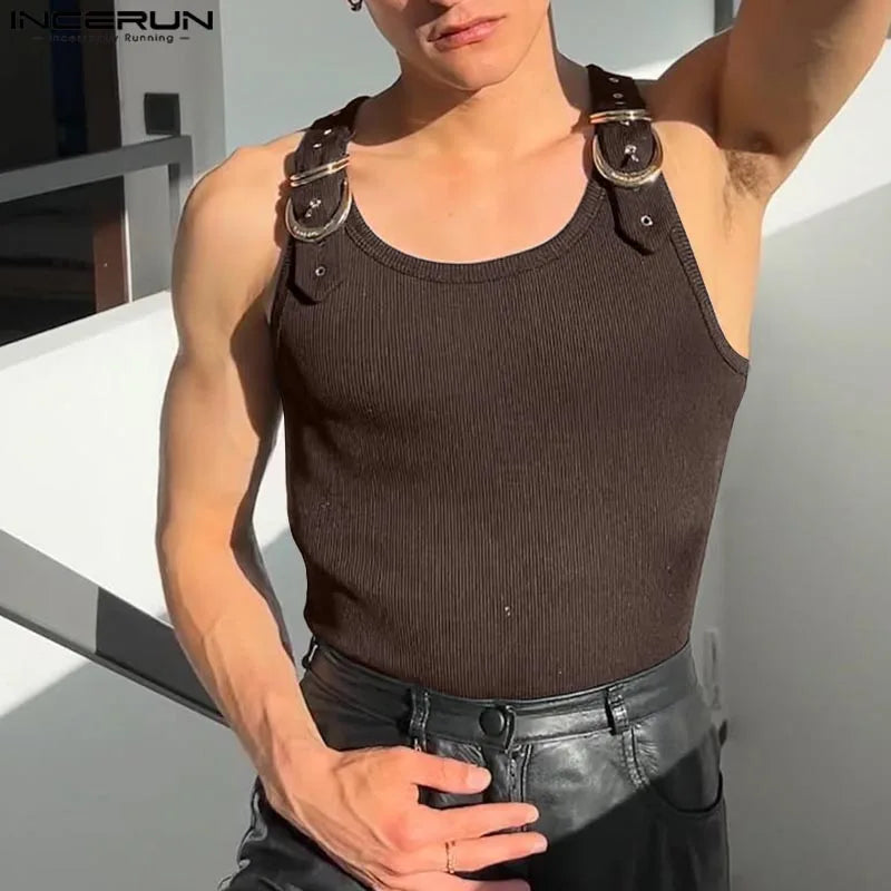 INCERUN Tops Amerikanischen Stil, Mode, Neue Männer Dekonstruktion Design Metall Schnalle Mesh Westen Casual Streetwear Männlich Solide Tank Tops