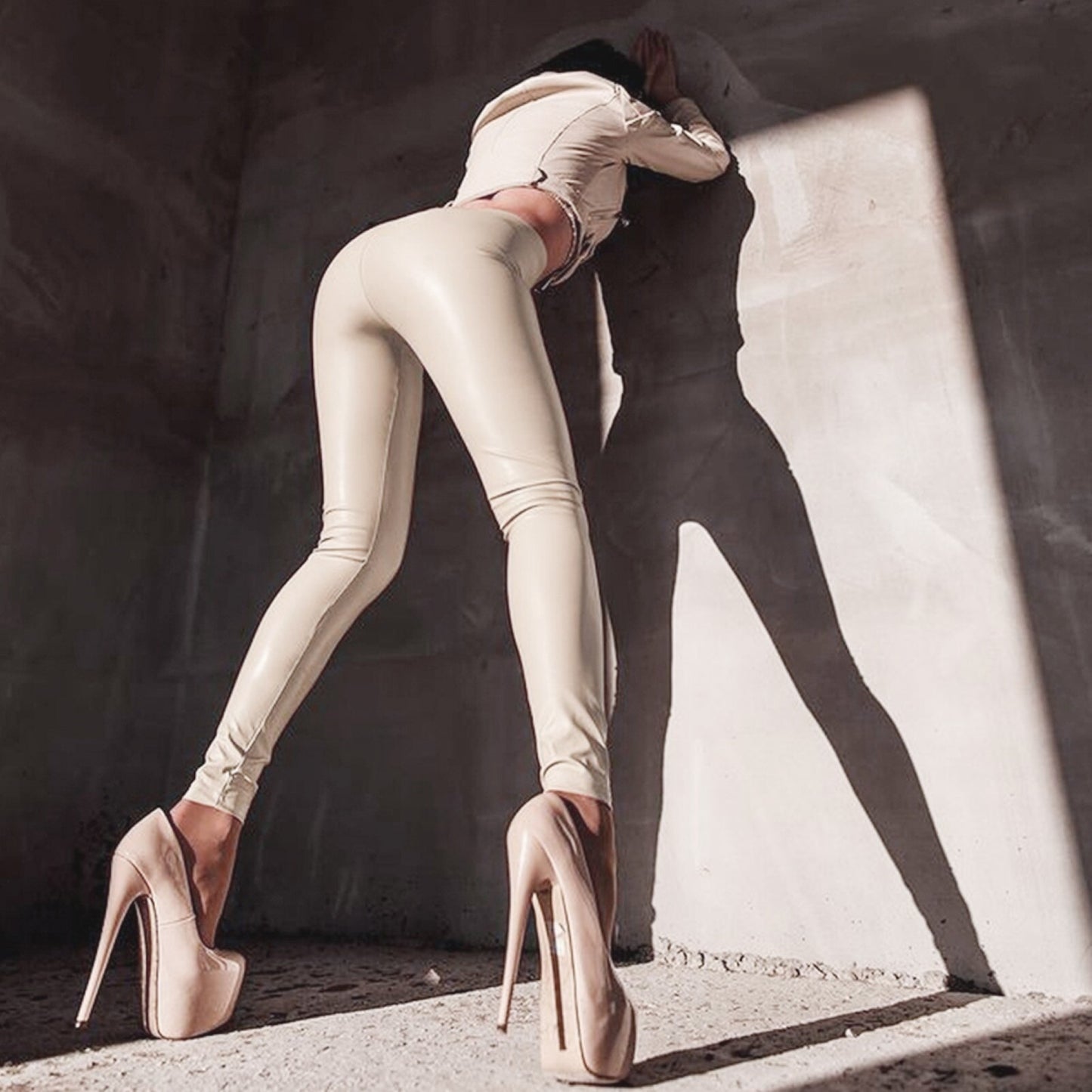 Damen Leggings Leggins Lang Hose Leder Optik Nachtclub Sexy PU Hohe Elastizität