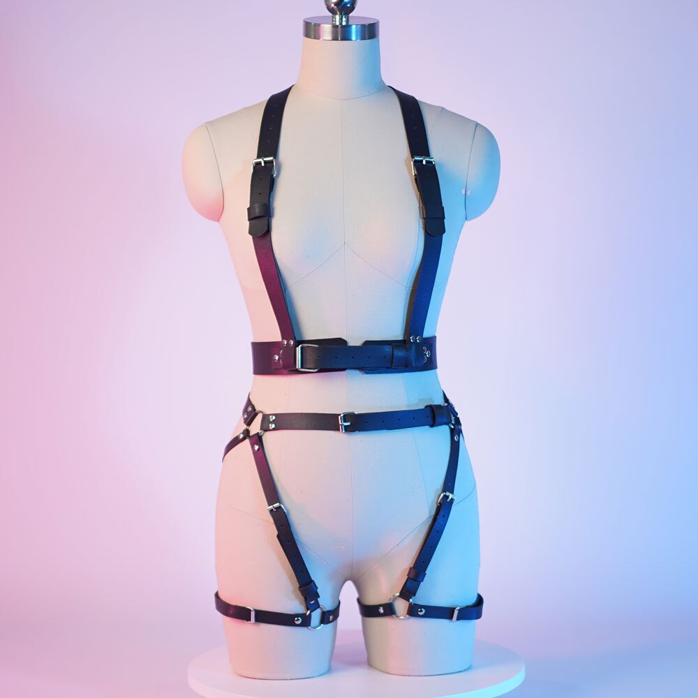 Sexy Harness Kette BH Gürtel Toys Punk Goth Frauen Bdsm Bondage Dessous