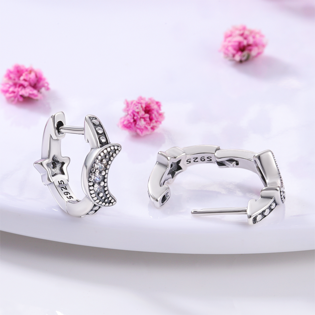 1 Paar Creolen aus 925 sterling Silber Ohrringe Ohrschmuck Zirkonia Ohrstecker